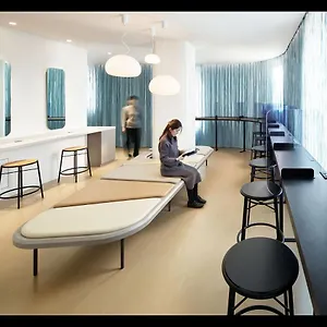 2* Hotel kapsułowy 9h Nine Ningyocho