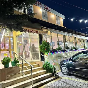  Hotel Ziku Albania